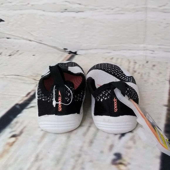 Speedo Surf Strider Water Shoes - Picture 4 of 8